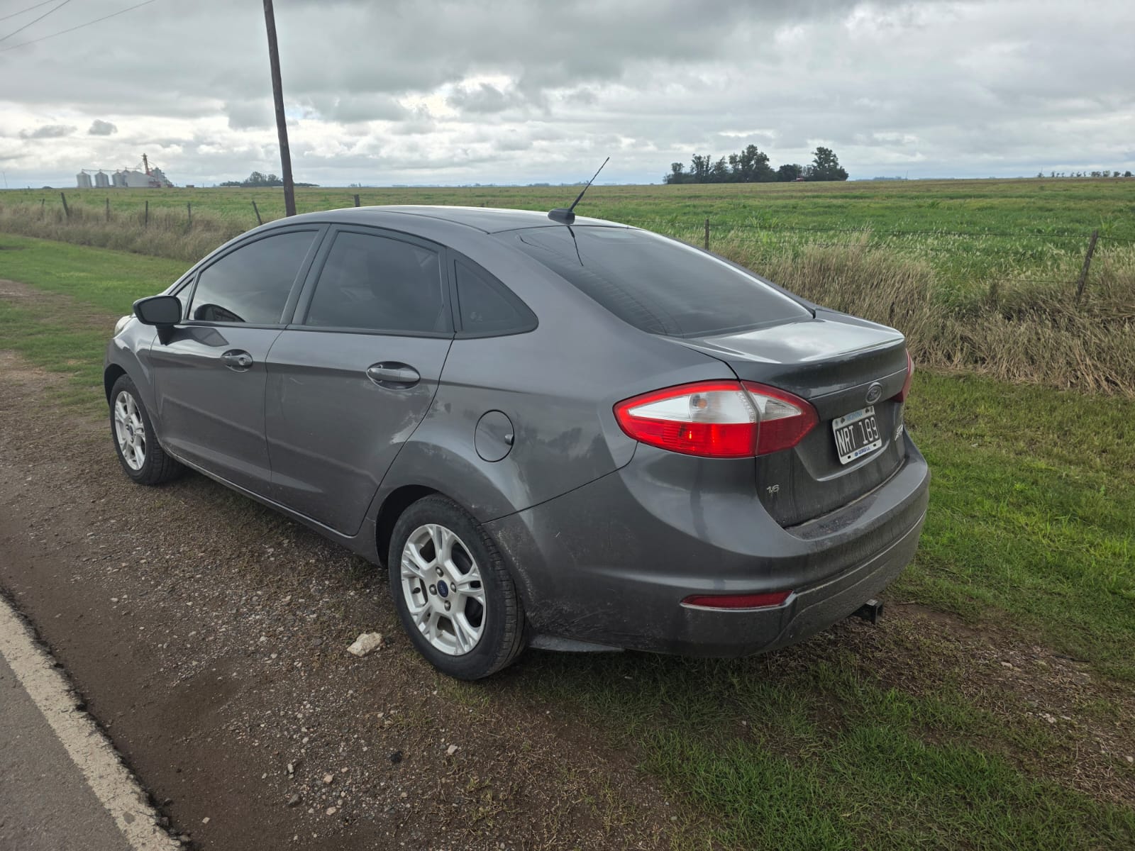 FORD FIESTA S PLUS 1.6N 4P